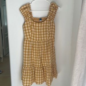 Old Navy off the shoulder dress. Size Medium and only worn twice!